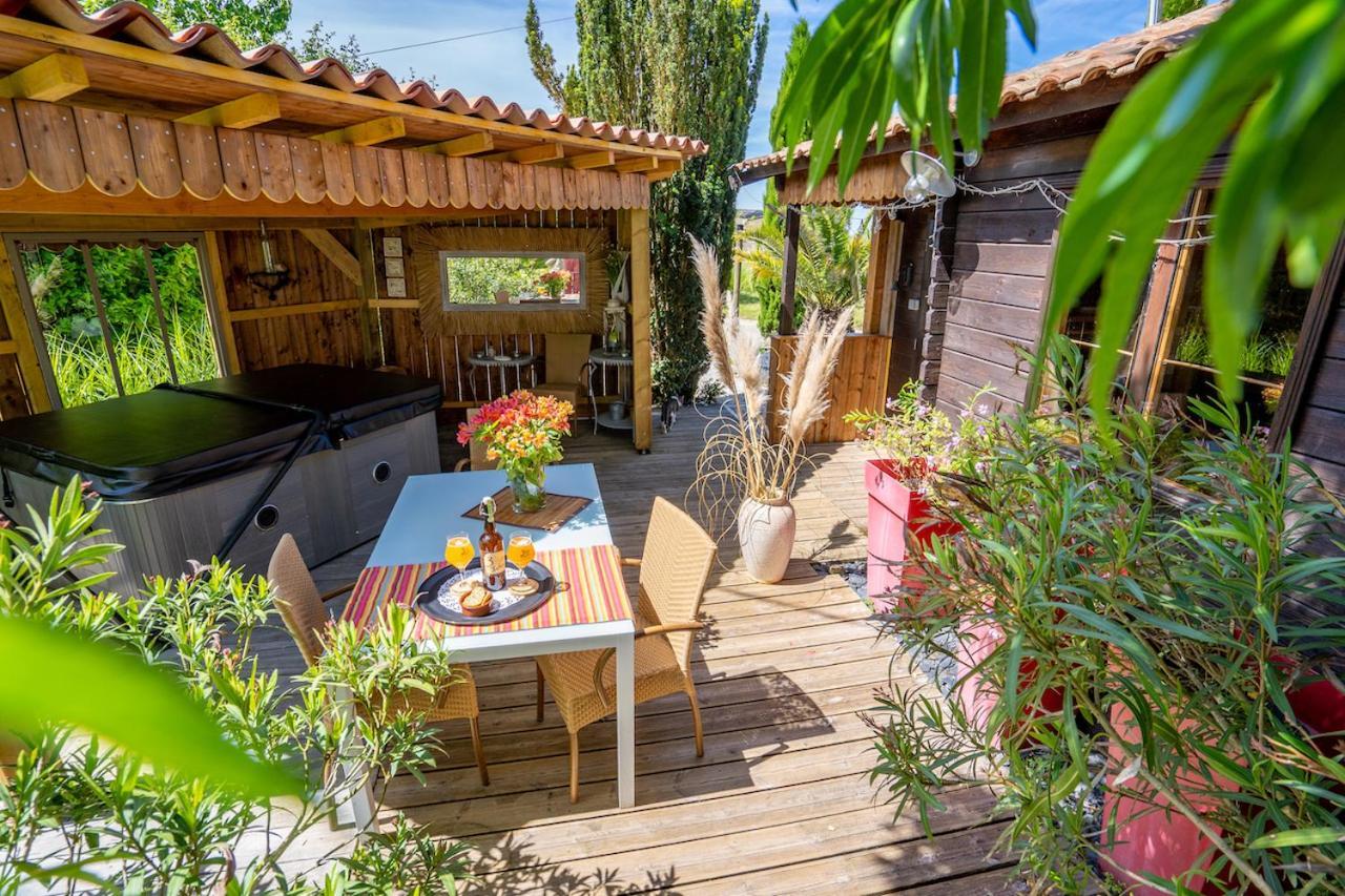 Bed and Breakfast Le Bassin Du Tertre Fronsac  Esterno foto
