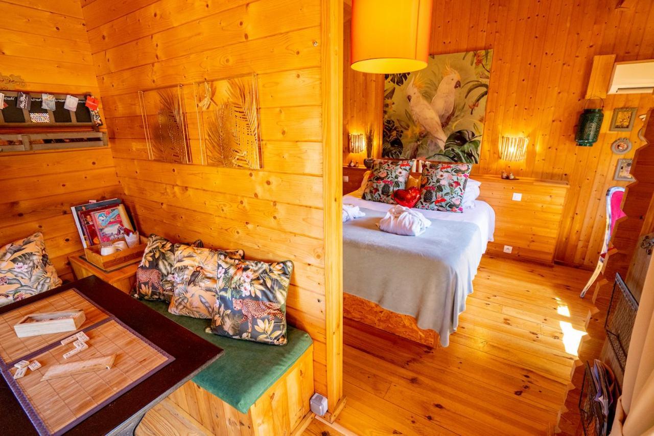 Bed and Breakfast Le Bassin Du Tertre Fronsac  Esterno foto