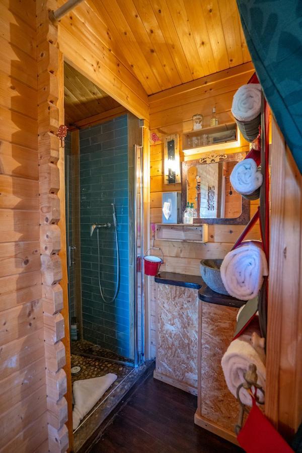 Bed and Breakfast Le Bassin Du Tertre Fronsac  Esterno foto