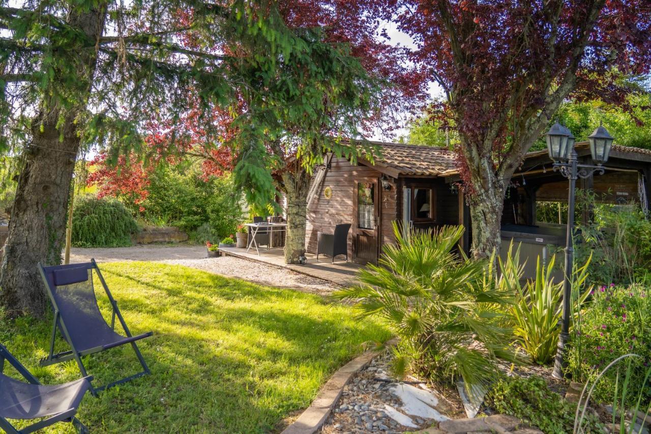 Bed and Breakfast Le Bassin Du Tertre Fronsac  Esterno foto