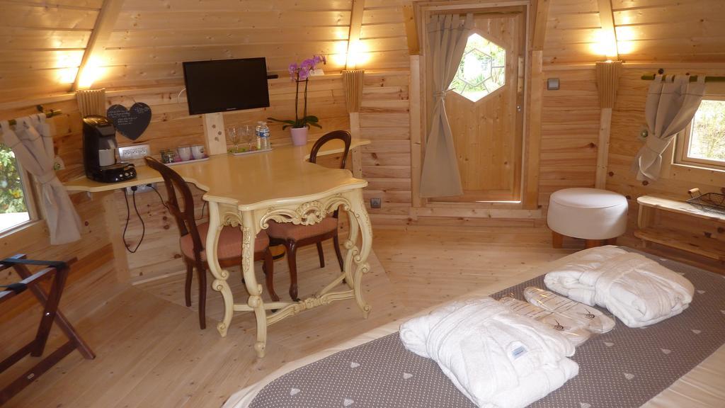 Bed and Breakfast Le Bassin Du Tertre Fronsac  Camera foto