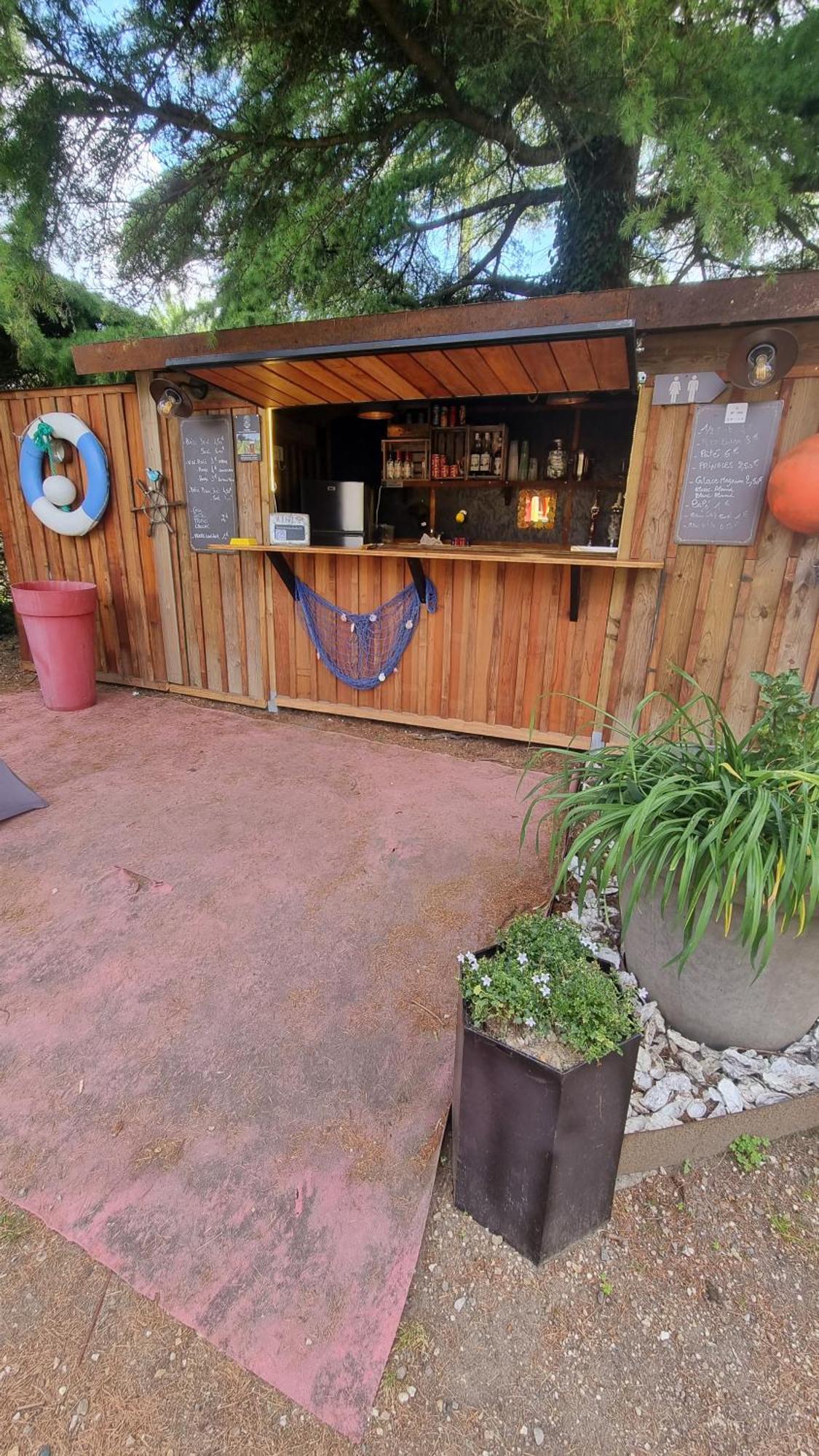 Bed and Breakfast Le Bassin Du Tertre Fronsac  Esterno foto